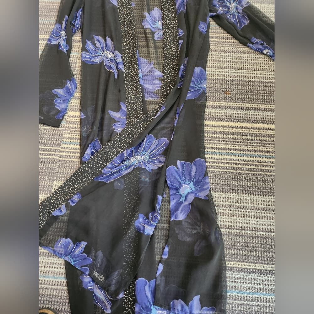 Vintage Midnight Velvet Elegant Black and Blue Silk Beaded Floral Sheer Robe - Thumbnail 10