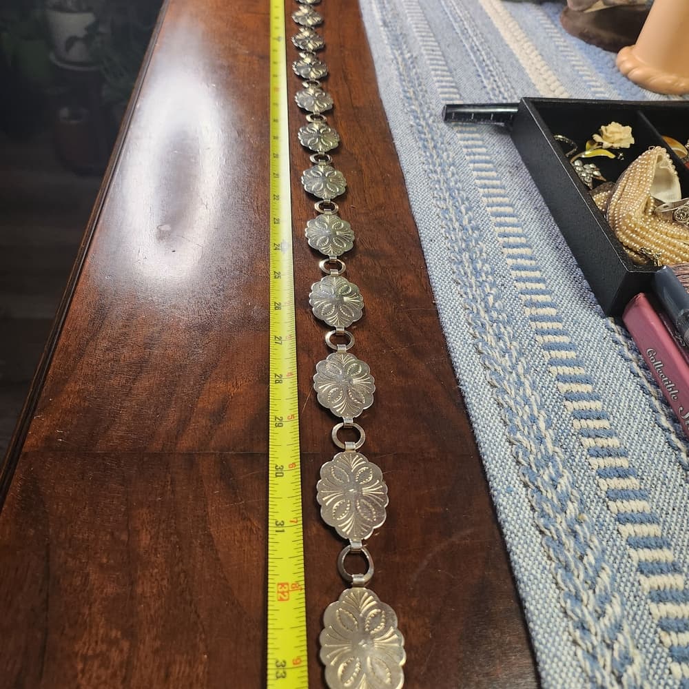 Vintage Fiesta Southwestern Style Floral Concho Link Chain Silver Tone Belt - Thumbnail 6