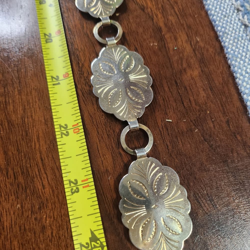 Vintage Fiesta Southwestern Style Floral Concho Link Chain Silver Tone Belt - Thumbnail 7