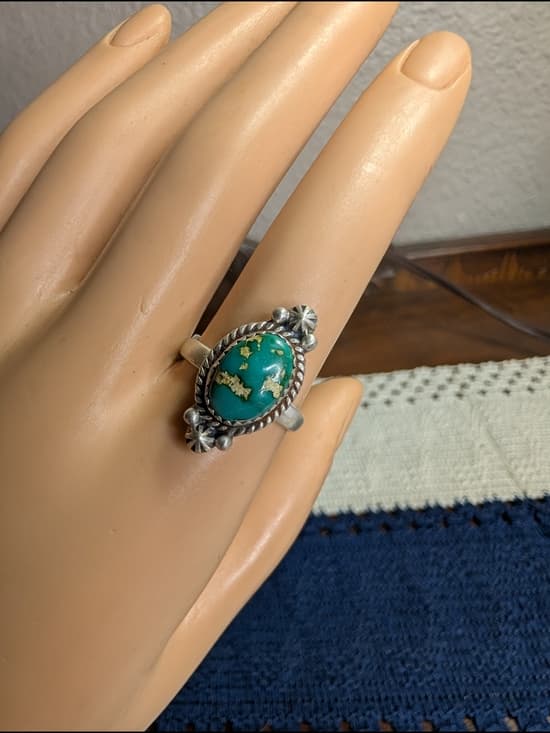 Sterling Silver Emerald Valley Turquoise Ring Adjustable - Size 7 Oval - Thumbnail 12