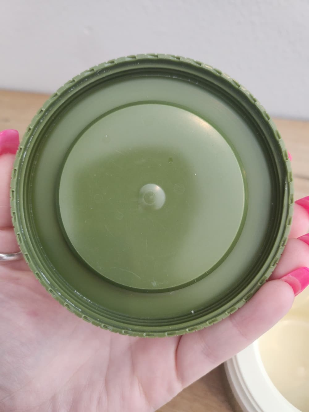 Vintage Lucy Peanuts Olive Green Round Container 1950 Hot Cold Thermous - Thumbnail 4
