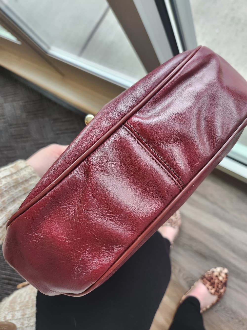 Vintage Etienne Aigner Oxblood Hand Made Leather Shoulder Bag Turn Lock - Thumbnail 8