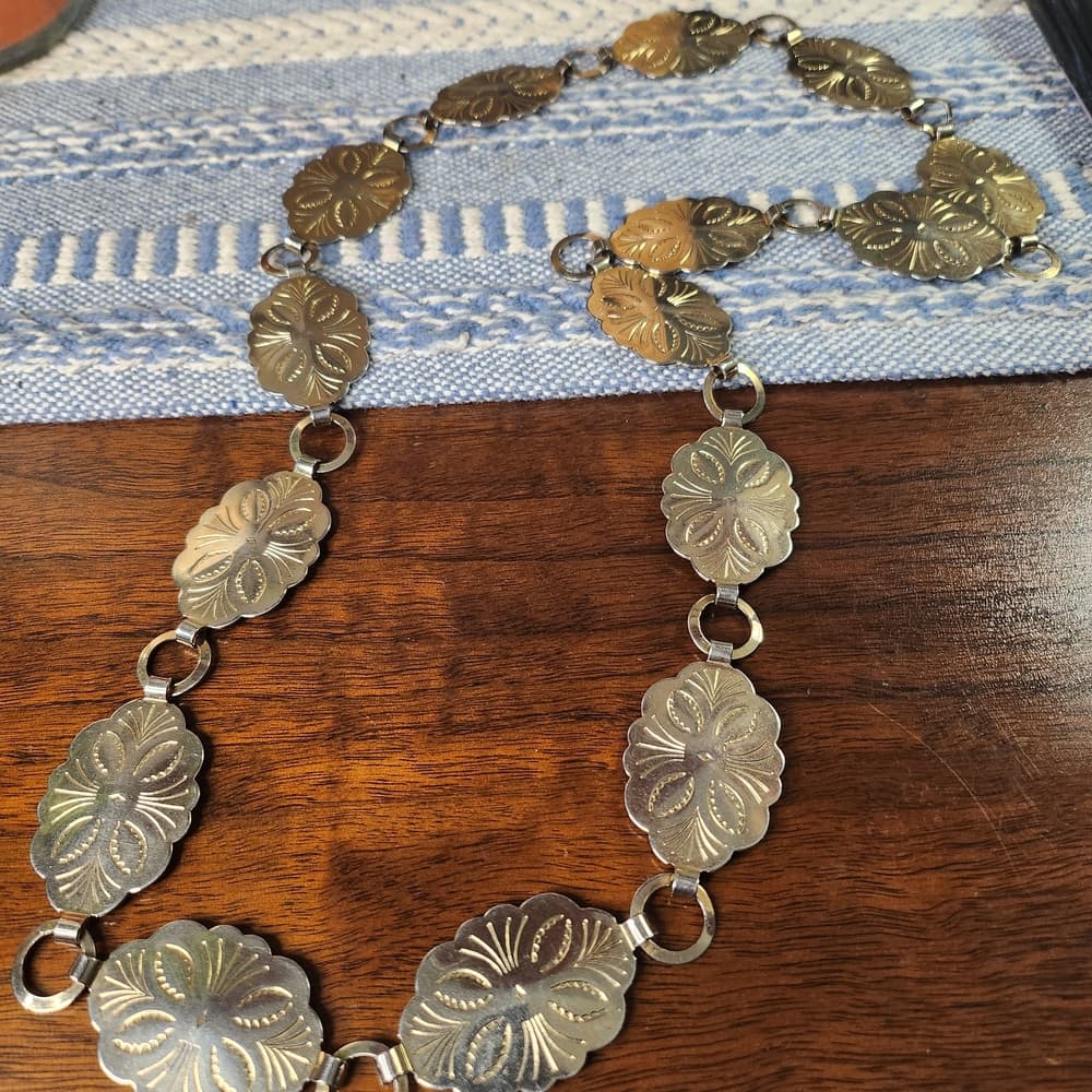 Vintage Fiesta Southwestern Style Floral Concho Link Chain Silver Tone Belt - Thumbnail 8