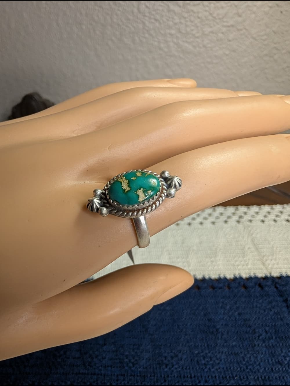Sterling Silver Emerald Valley Turquoise Ring Adjustable - Size 7 Oval - Thumbnail 3