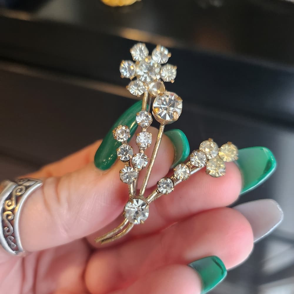 Vintage Silver Tone White Rhinestone Flower Bunch Brooch - Thumbnail 3