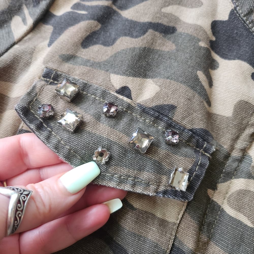 JJ Winter Bedazzled Women's Camo Design Utility Jean Jacket - Beige/Olive - Thumbnail 4