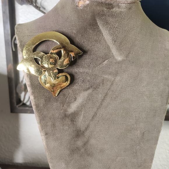 Vintage Gold Tone Signed Heart With Movable Parts Brooch SH 96 - Thumbnail 7