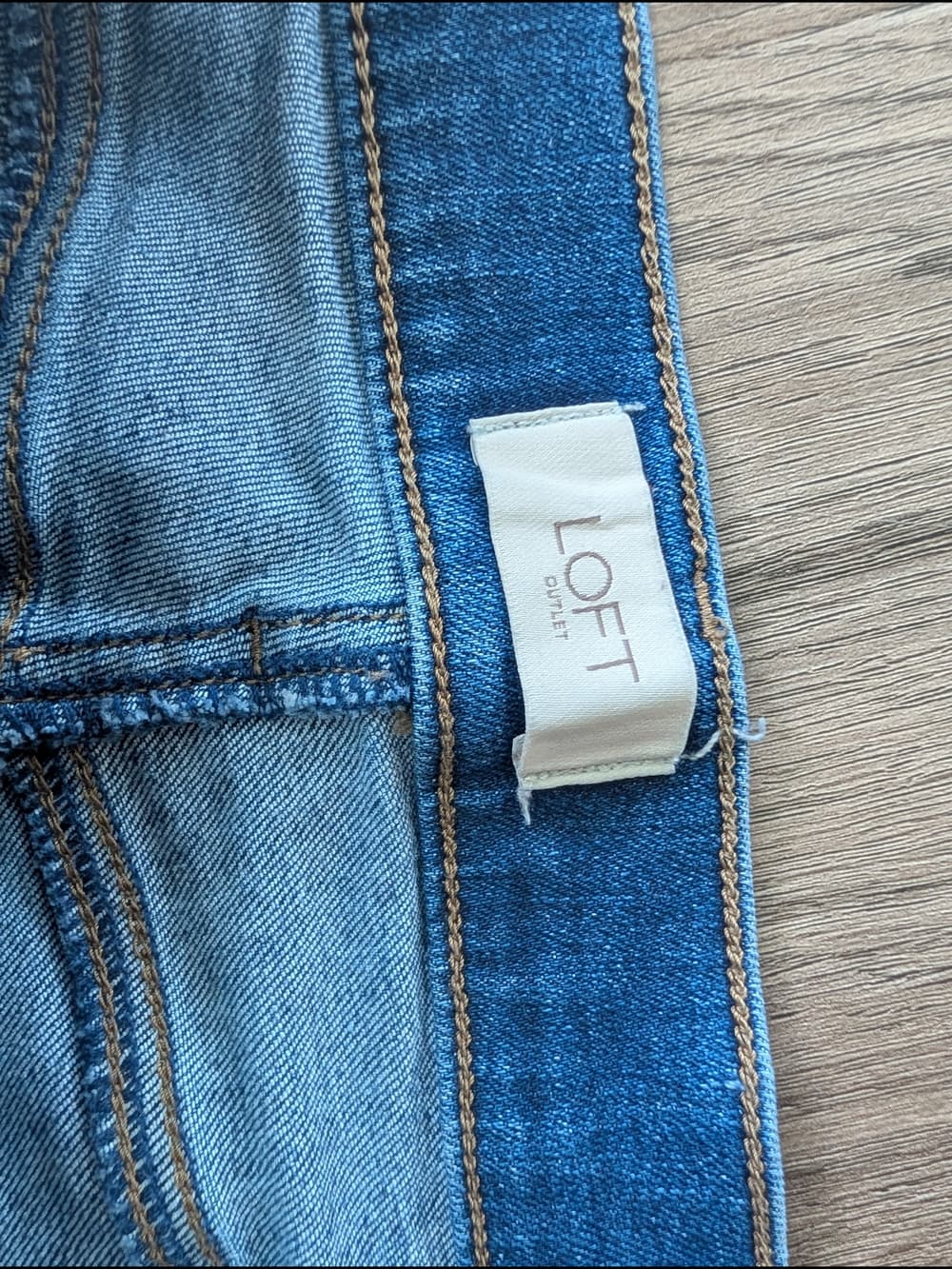 LOFT Outlet Frayed Hem Cropped Modern Skinny Blue Jeans - Thumbnail 3
