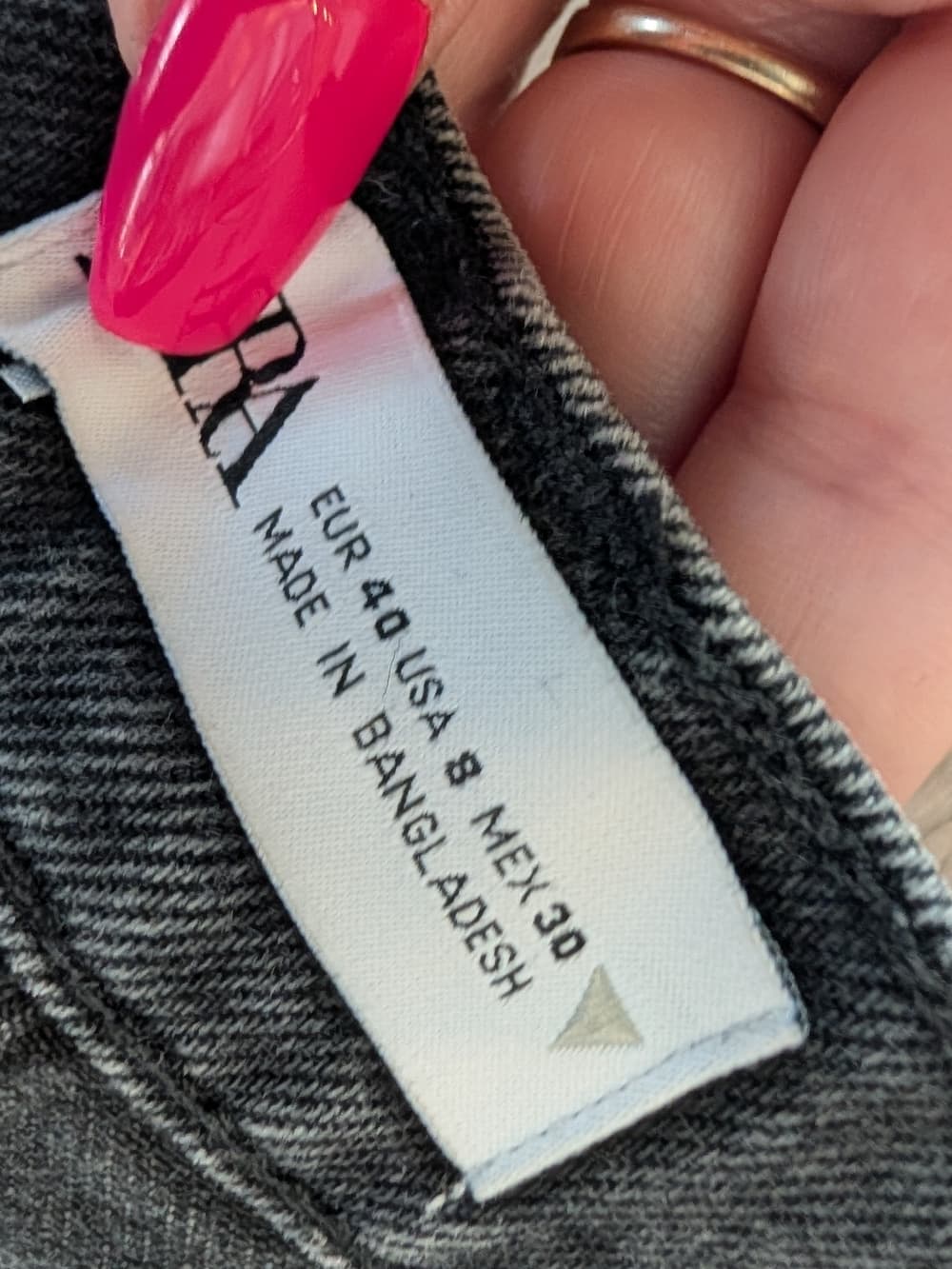 Zara Women's High Rise Button Fly Black Straight Leg Jeans - Thumbnail 3