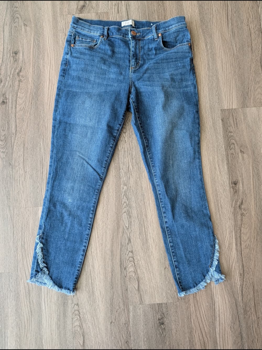 LOFT Outlet Frayed Hem Cropped Modern Skinny Blue Jeans - Thumbnail 11