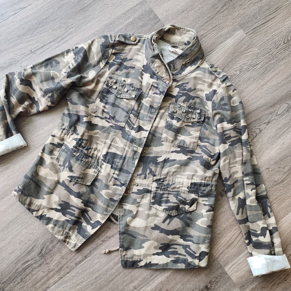 JJ Winter Bedazzled Women's Camo Design Utility Jean Jacket - Beige/Olive - Thumbnail 12