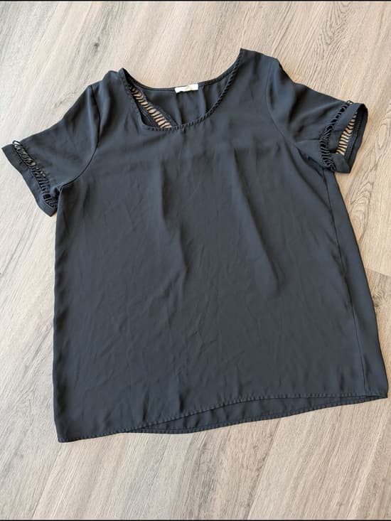 Pleione Black Short-Sleeve Blouse with Cut Out Style Trim - Thumbnail 8