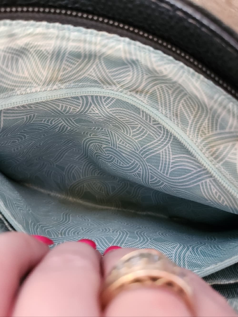 The Sak Soft Black Leather Shoulder Bag with Contrast Stitching - Thumbnail 7