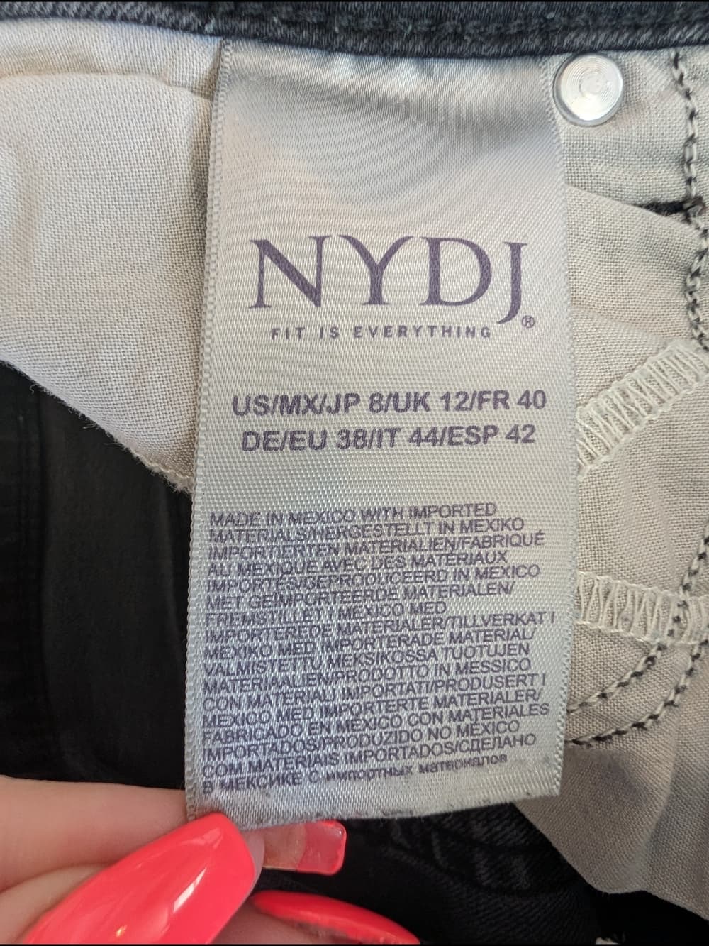 NYDJ Women's Skinny Stretchy Jeans in Washed Black With Lift Tuck - Thumbnail 5