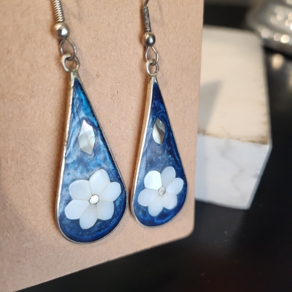 Vintage Sterling Silver Blue Enamel and White MOP Inlay Floral Teardrop Earrings - Thumbnail 3