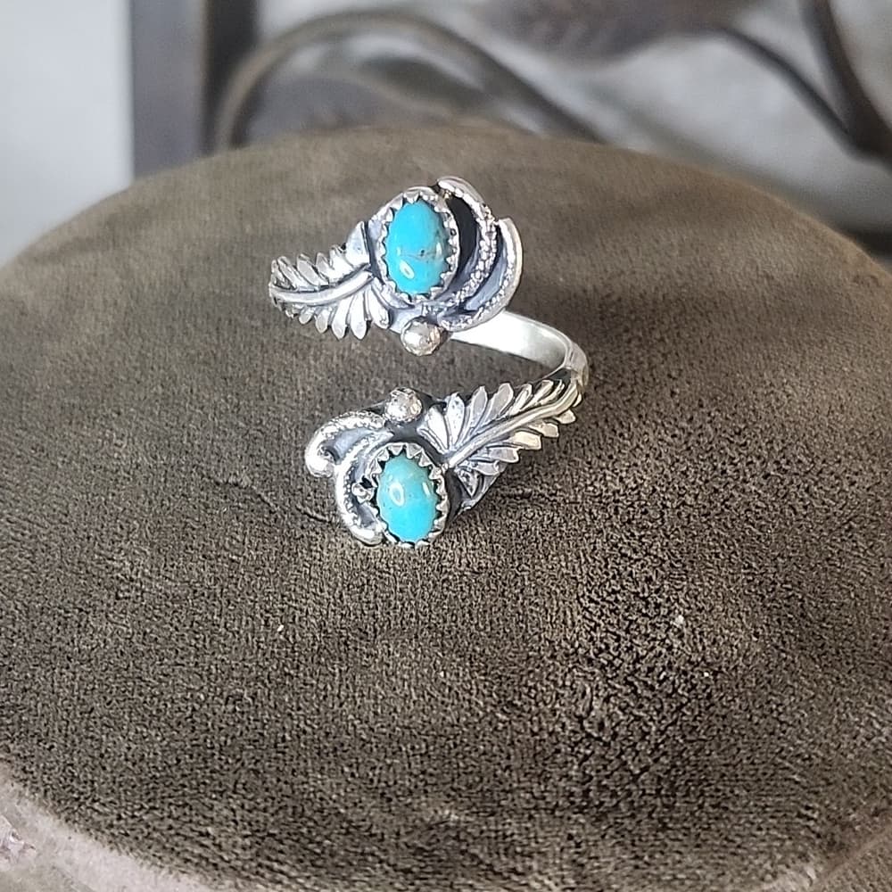Navajo Handmade Sterling Silver Turquoise Leaf Design Adjustable Ring | Size 10