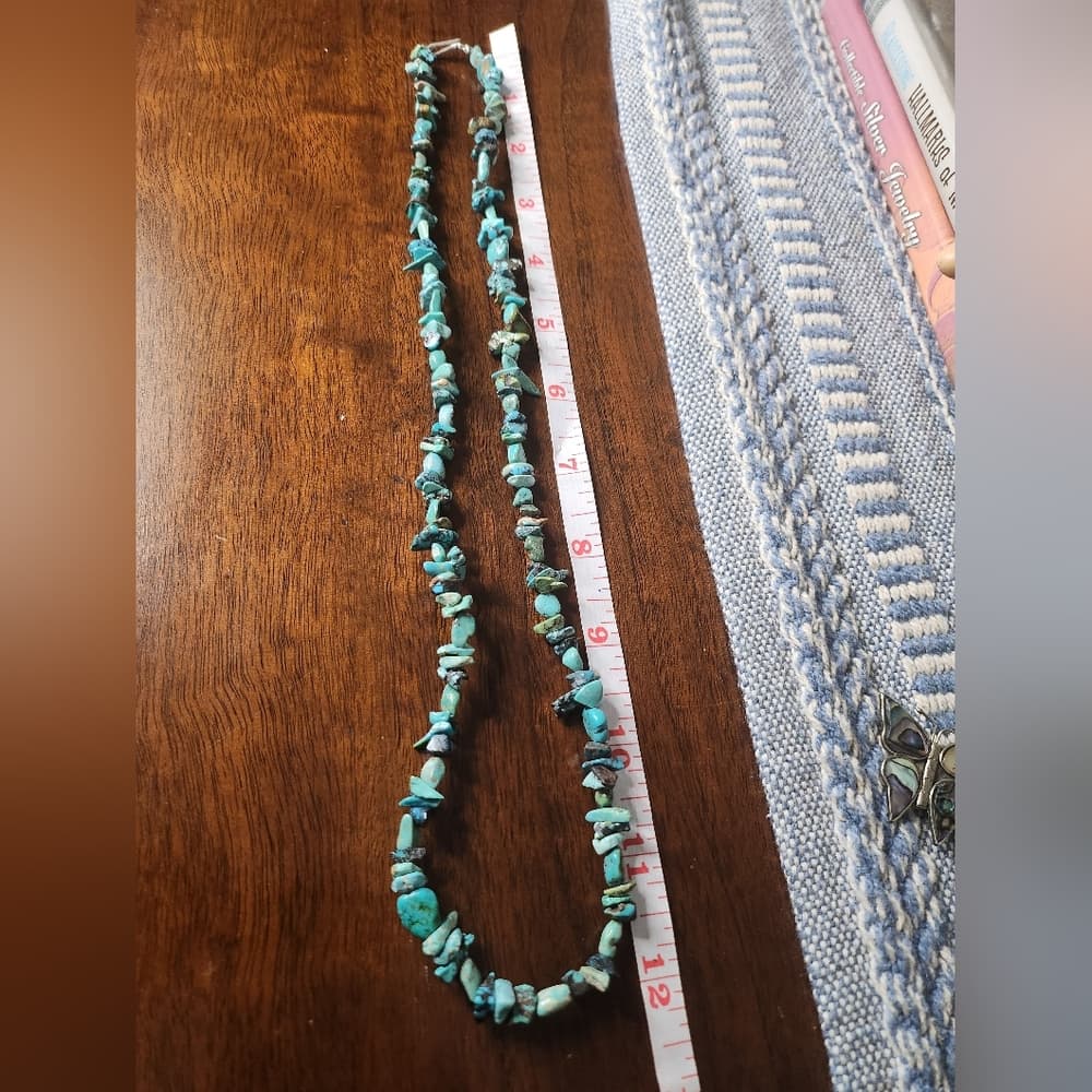 Southwestern Style 24" Long Turquoise Chip Beaded Necklace With Silver Clasp - Thumbnail 6