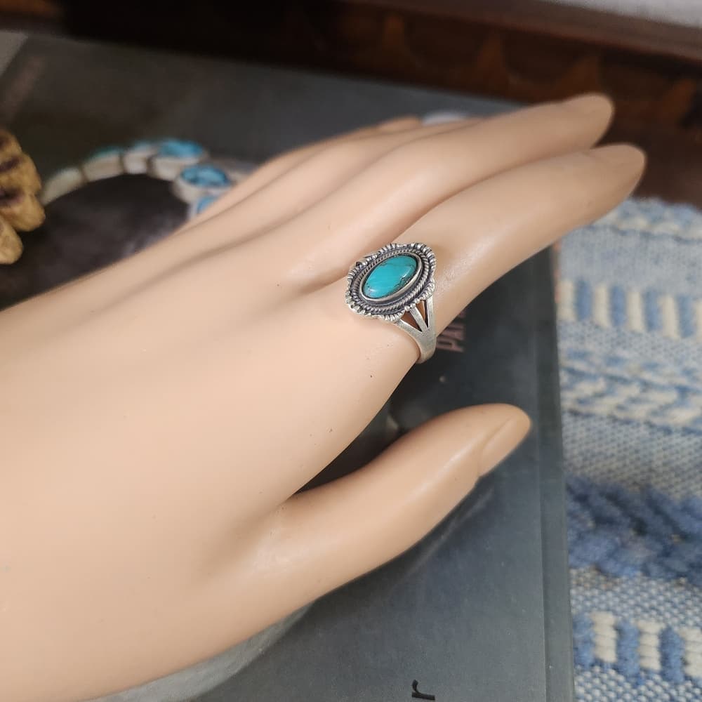 New - Oval Turquiose Native Style Hand Made Sterling Silver Size 7 Ring - Thumbnail 5