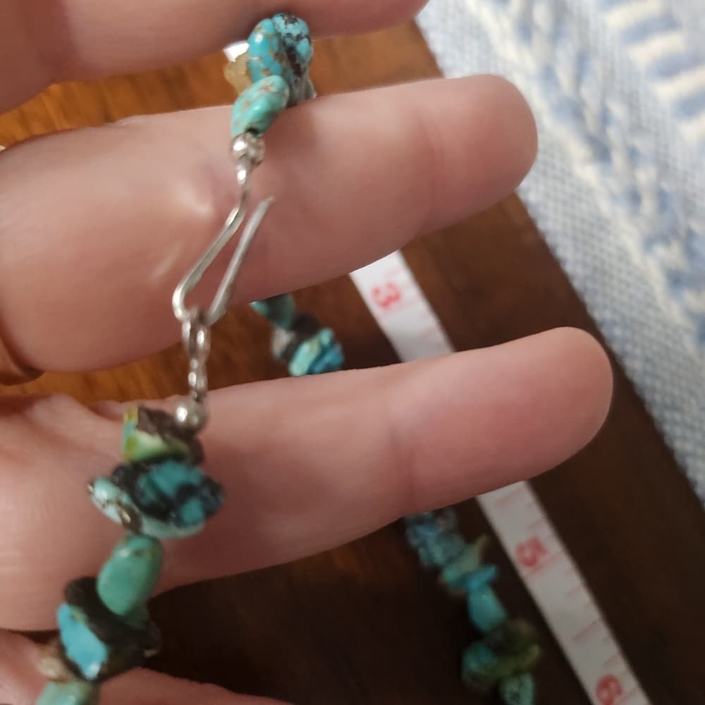 Southwestern Style 24" Long Turquoise Chip Beaded Necklace With Silver Clasp - Thumbnail 8