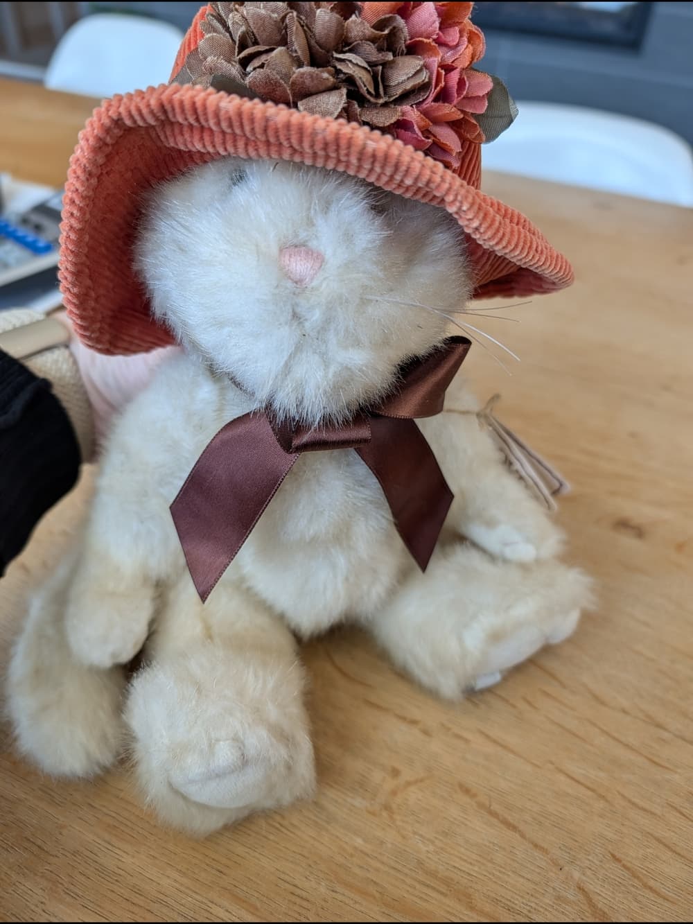 Vintage Boyds Cream Cat Priscilla Autumntyme with Orange Corduroy Hat Flowers - Thumbnail 2