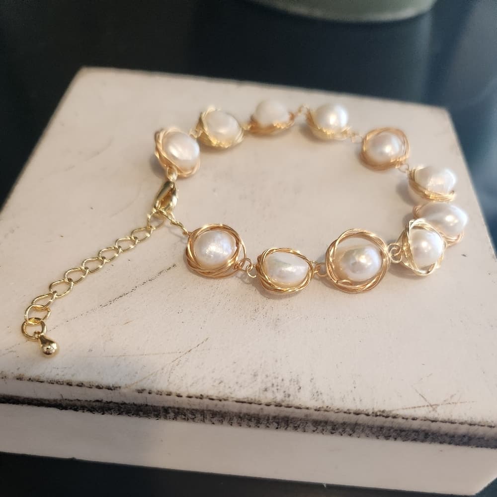 Golden Wire Wrapped Baroque Round Button Freshwater Pearl Bracelet 7.5