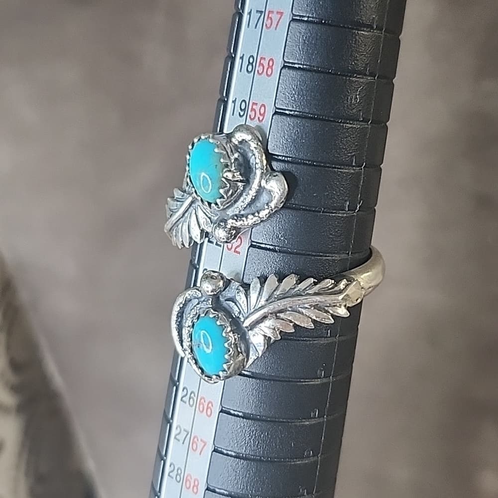 Navajo Handmade Sterling Silver Turquoise Leaf Design Adjustable Ring | Size 10 - Thumbnail 9