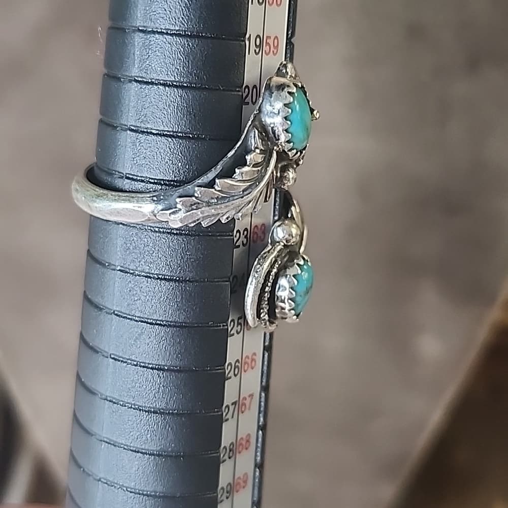 Navajo Handmade Sterling Silver Turquoise Leaf Design Adjustable Ring | Size 10 - Thumbnail 10