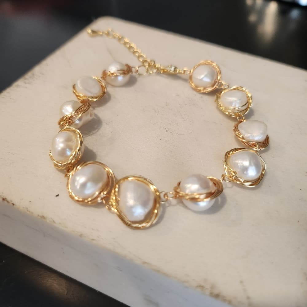 Golden Wire Wrapped Baroque Round Button Freshwater Pearl Bracelet 7.5 - Thumbnail 2