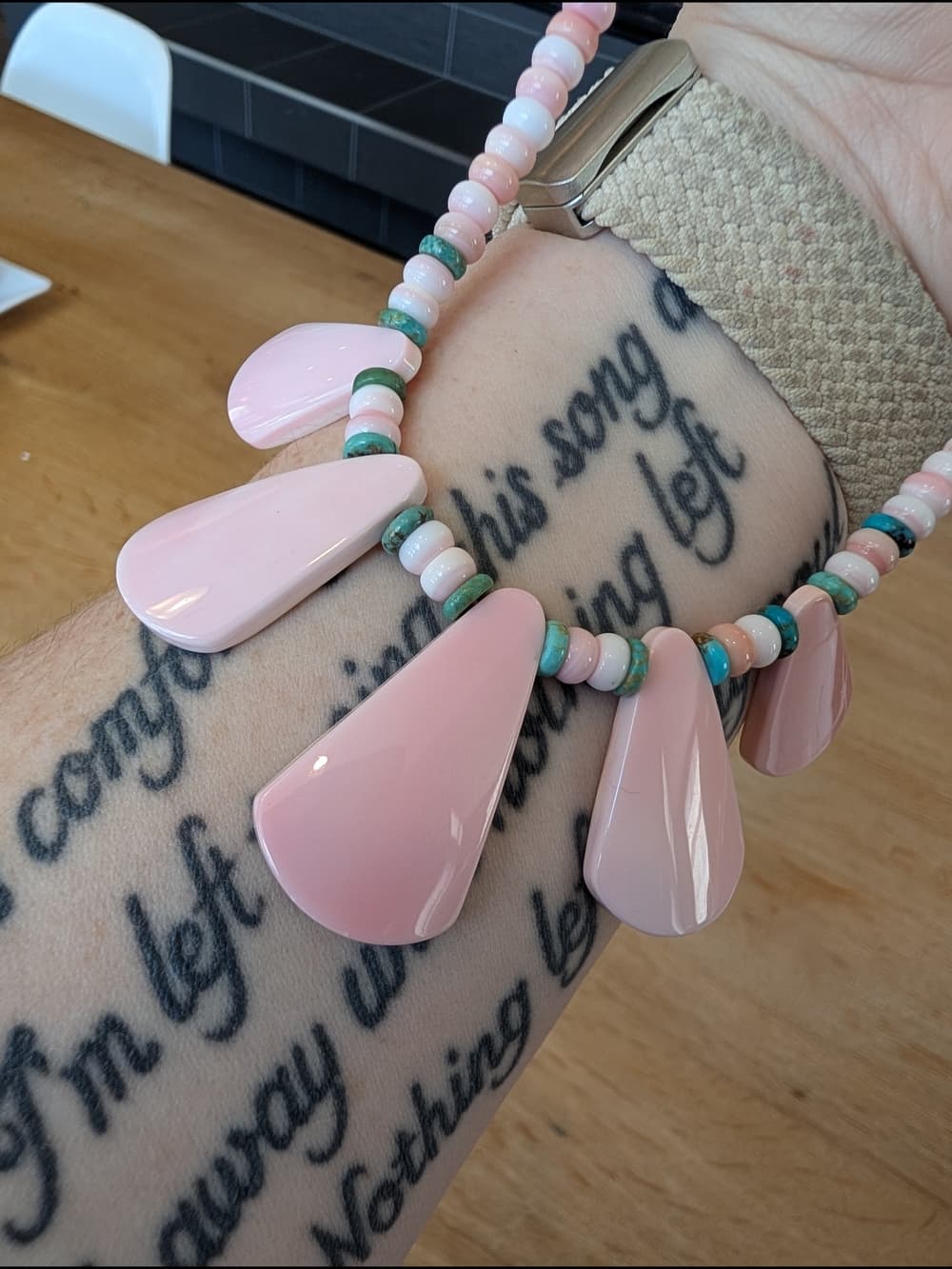 Pink Queen Conch Shell And Turquoise Beaded Teardrop Southwestern Style - Thumbnail 7