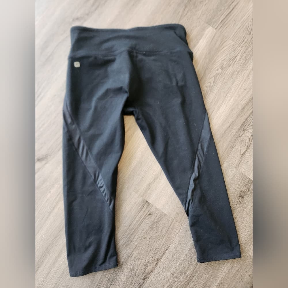 Fabletics Black Performance Leggings With Sheer Design Work Out Athletic Pants - Thumbnail 3