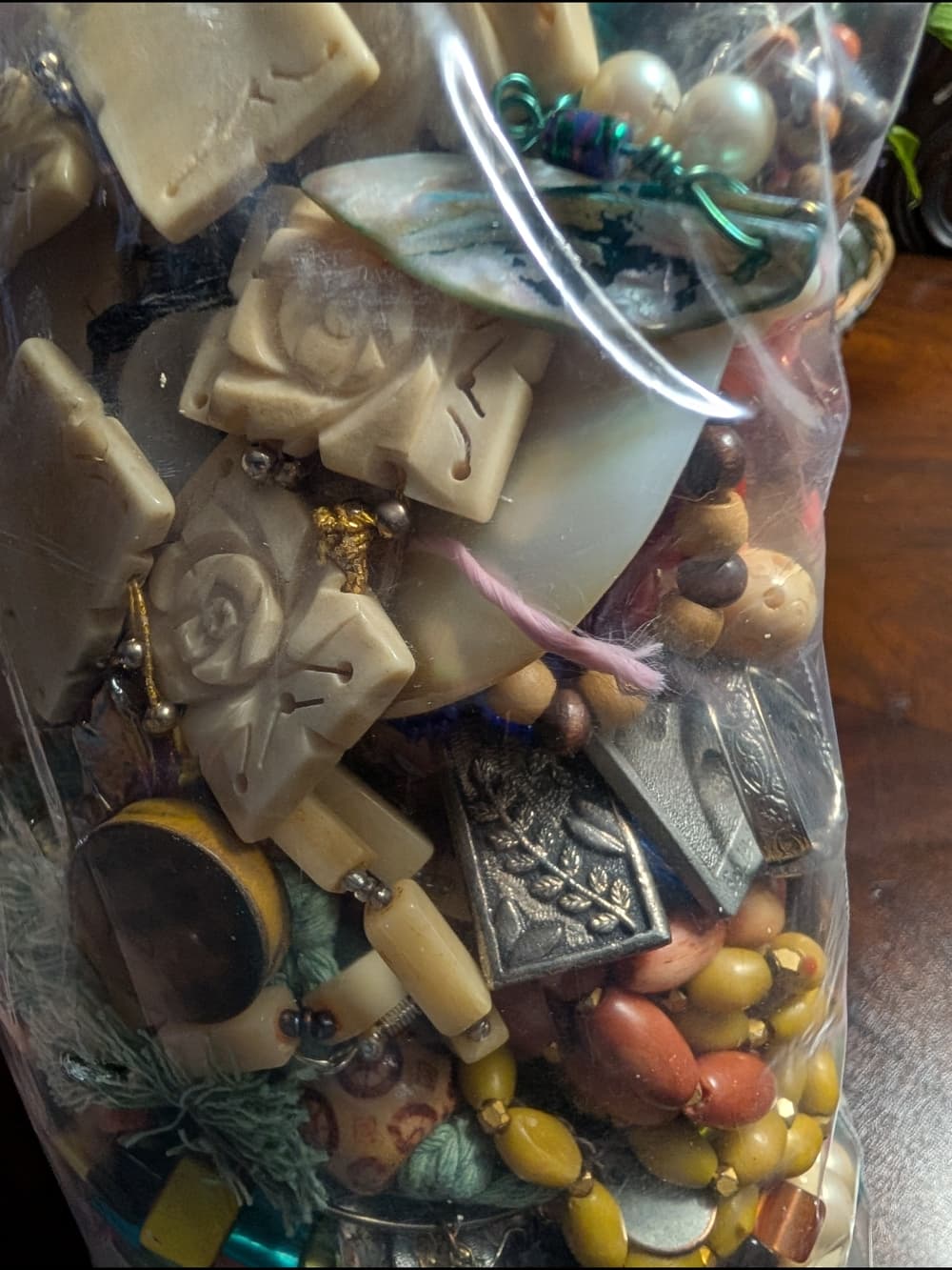Bag of Mixed Beads Shell Bone Stone And More Multicolor - Thumbnail 9
