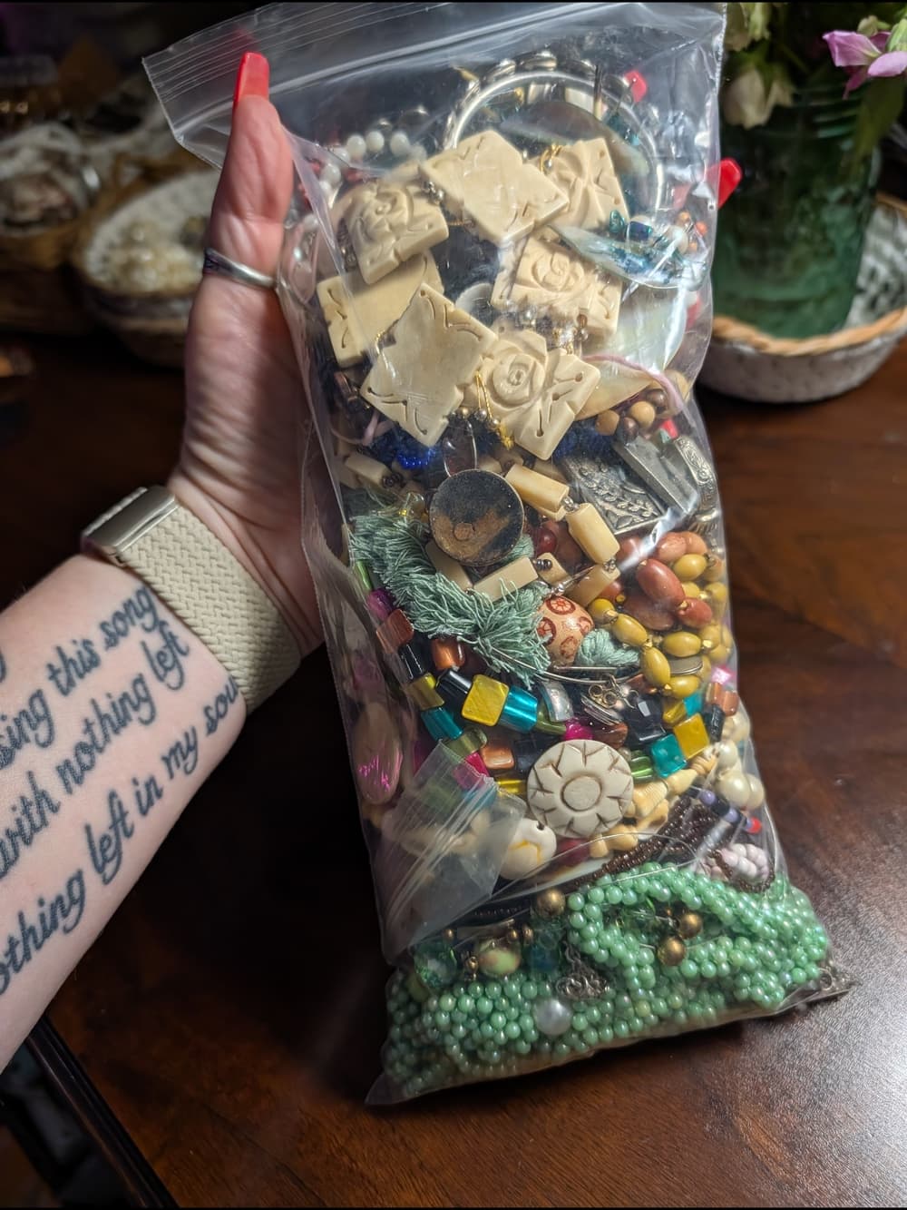 Bag of Mixed Beads Shell Bone Stone And More Multicolor - Thumbnail 6