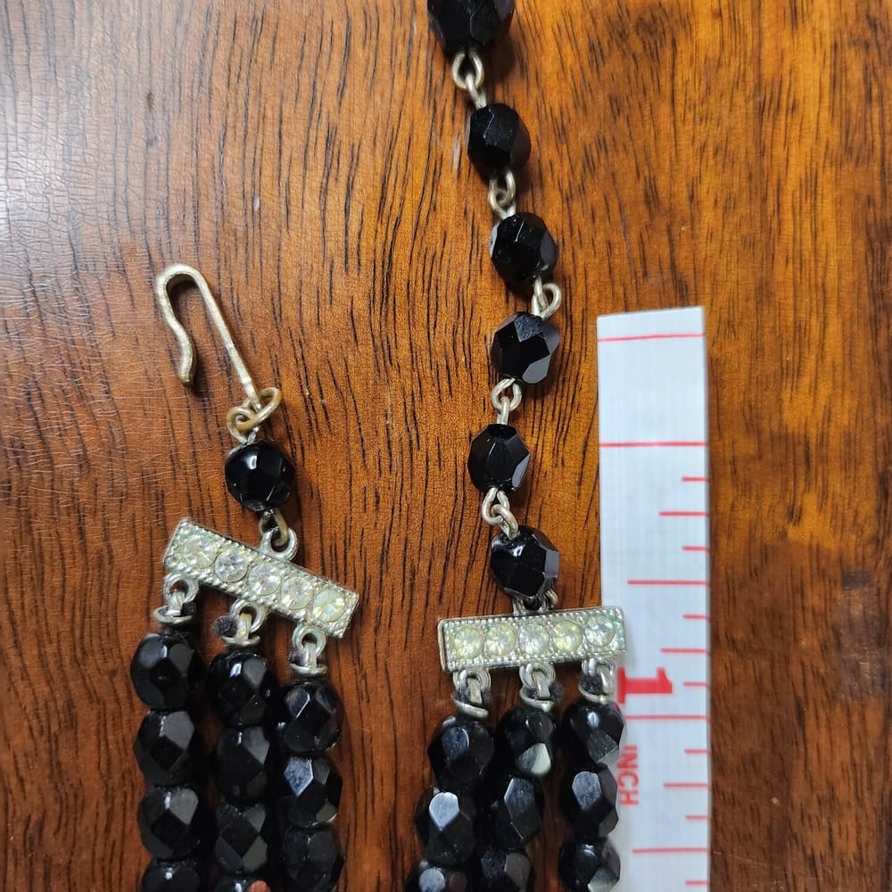 Vintage Laguna Graduated Black Fauceted Glass Beaded 16" Triple Strand Necklace - Thumbnail 9