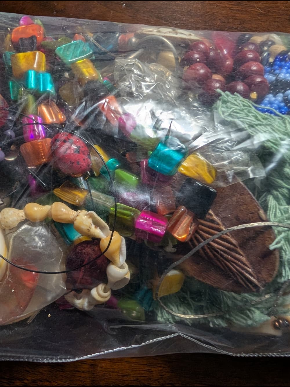 Bag of Mixed Beads Shell Bone Stone And More Multicolor - Thumbnail 3