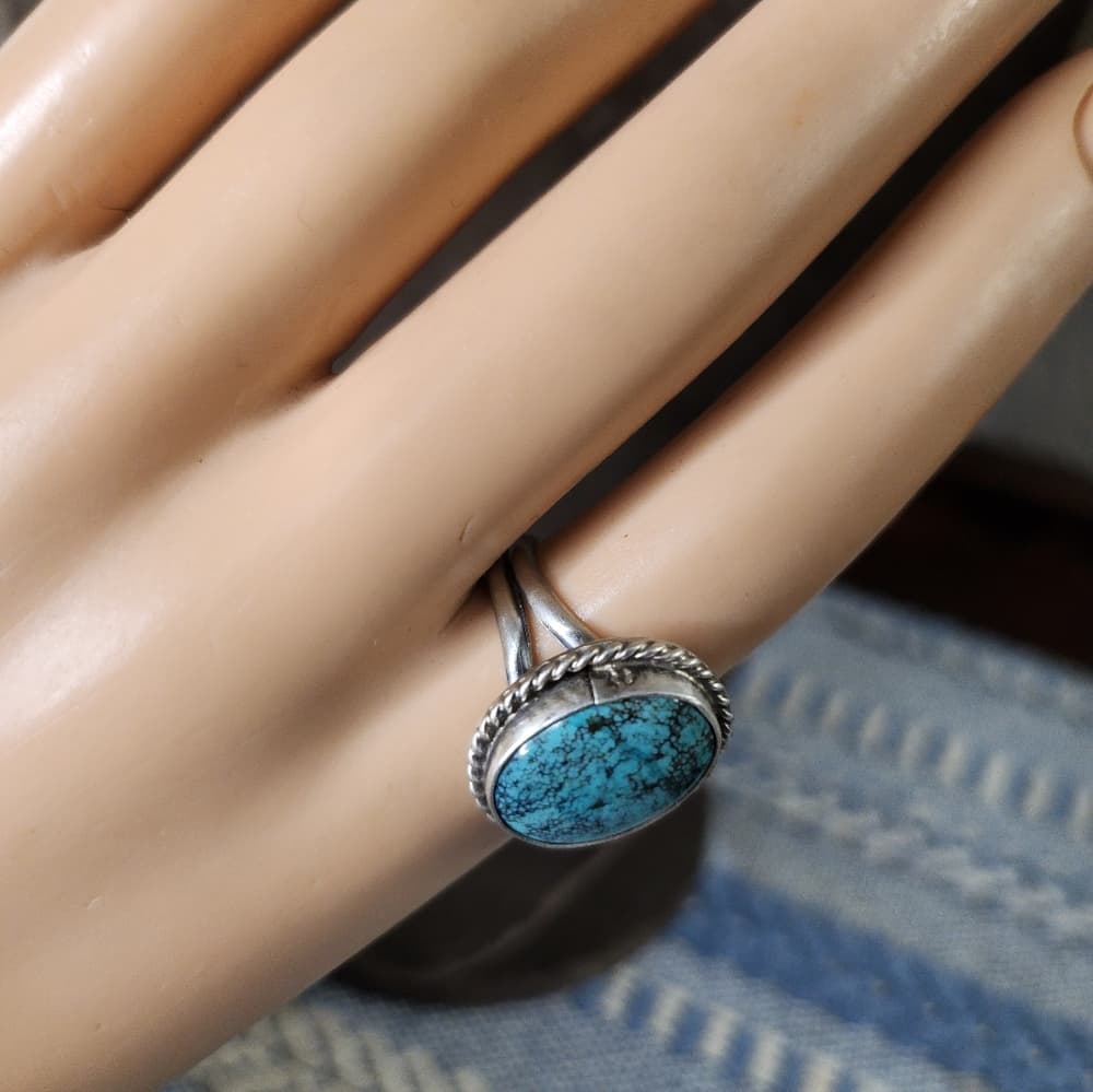 New - Navajo Signed Kingman Spiderweb Turquoise + Sterling Silver Ring - Thumbnail 2