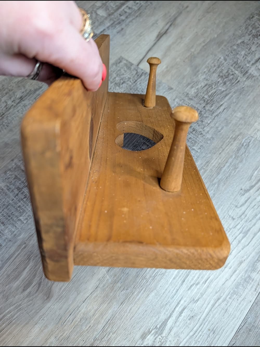 Vintage Wood Heart Peg Shelf Brown Cottage Country Folk - Thumbnail 2