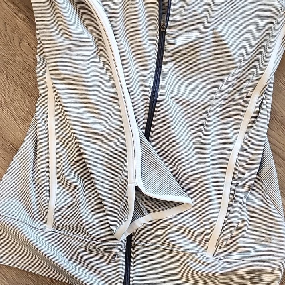 Champion for Target 🥰 Long Sleeve Zip Up Athletic Jacket Light Grey - Thumbnail 4