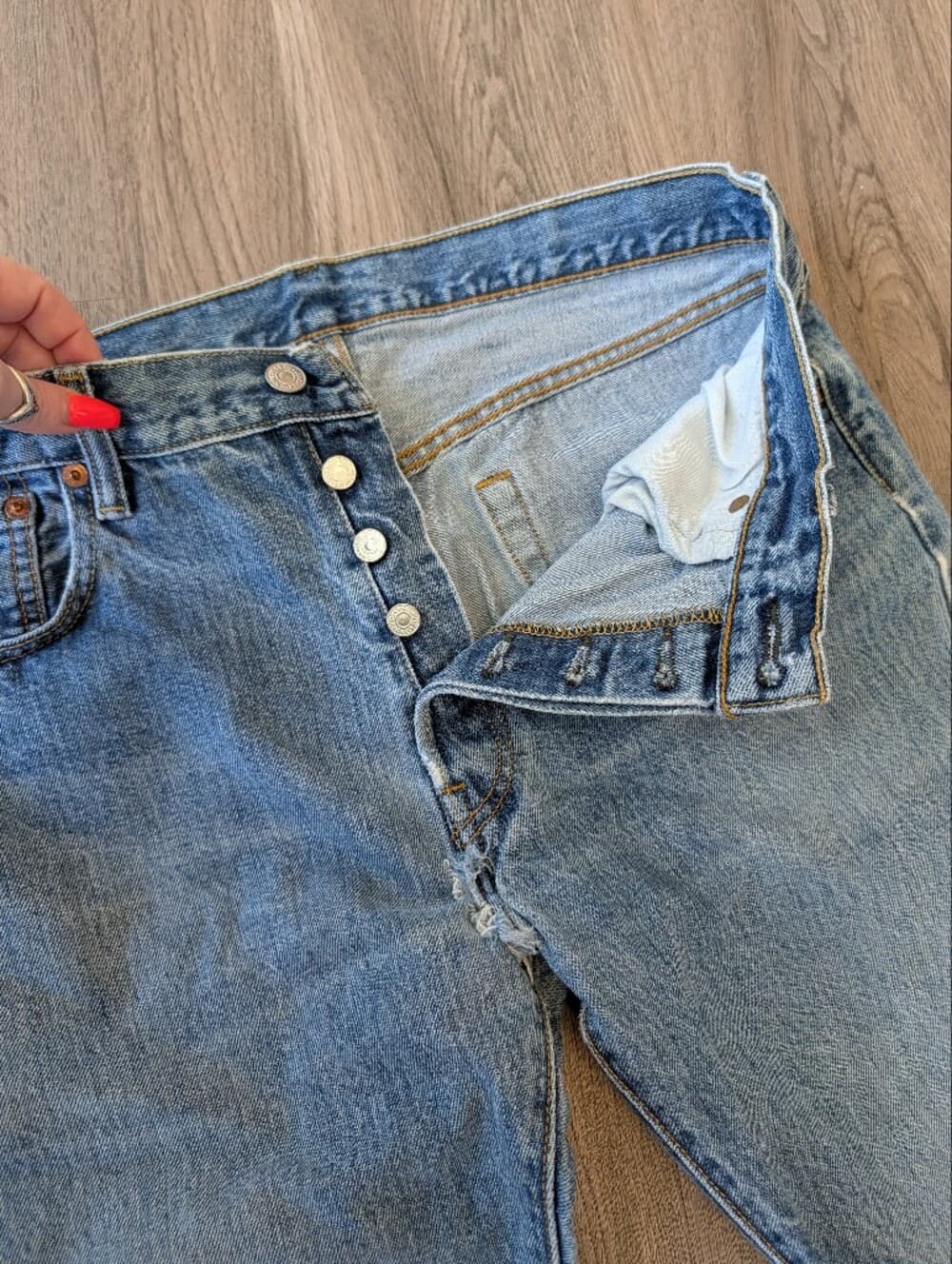 Levi's 501 Light Blue Naturally Distressed Thrashed Denim Jeans Hole In Crotch - Thumbnail 3