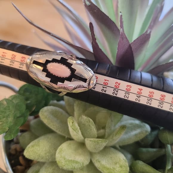 Signed Felix Perry Navajo Pink Conch Sterling Silver Ring | Size 8 Shadow Box - Thumbnail 14
