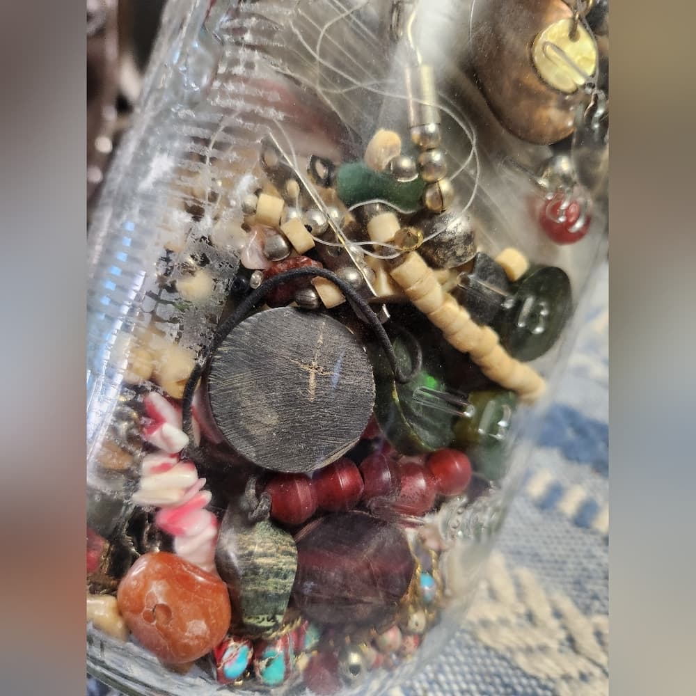 Jar of Mixed Beads Wood Bone Shell And Other Tribal Crafting And Jewelry Making - Thumbnail 8