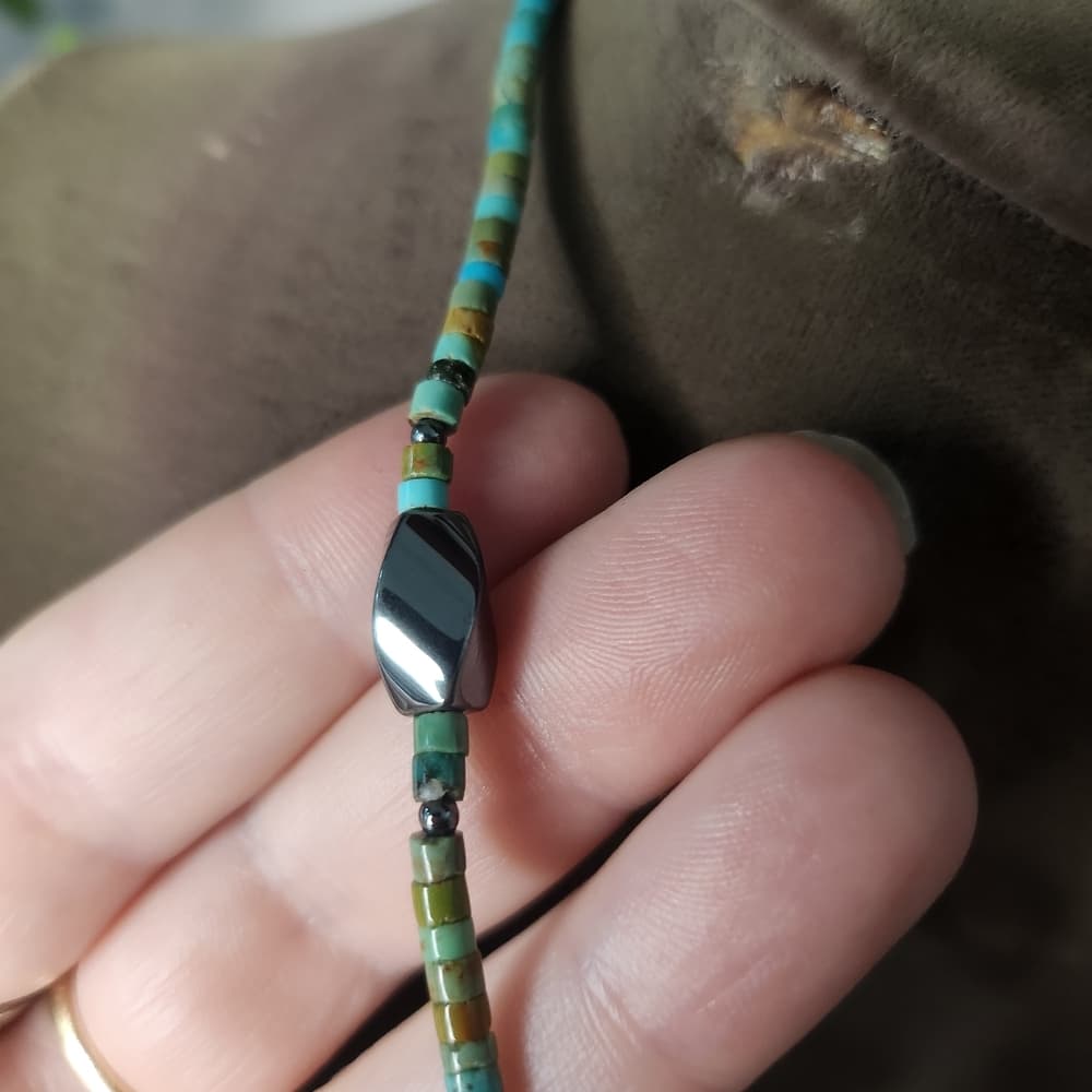 Turquoise Heishi and Black Hematite Beaded Necklace With Round Nugget - Thumbnail 4