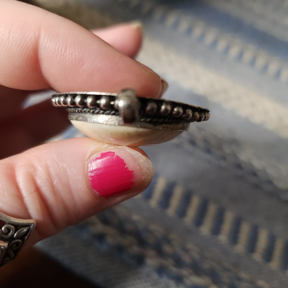 Vintage Silver And Cream Bone Oval Pendant Necklace - Thumbnail 5