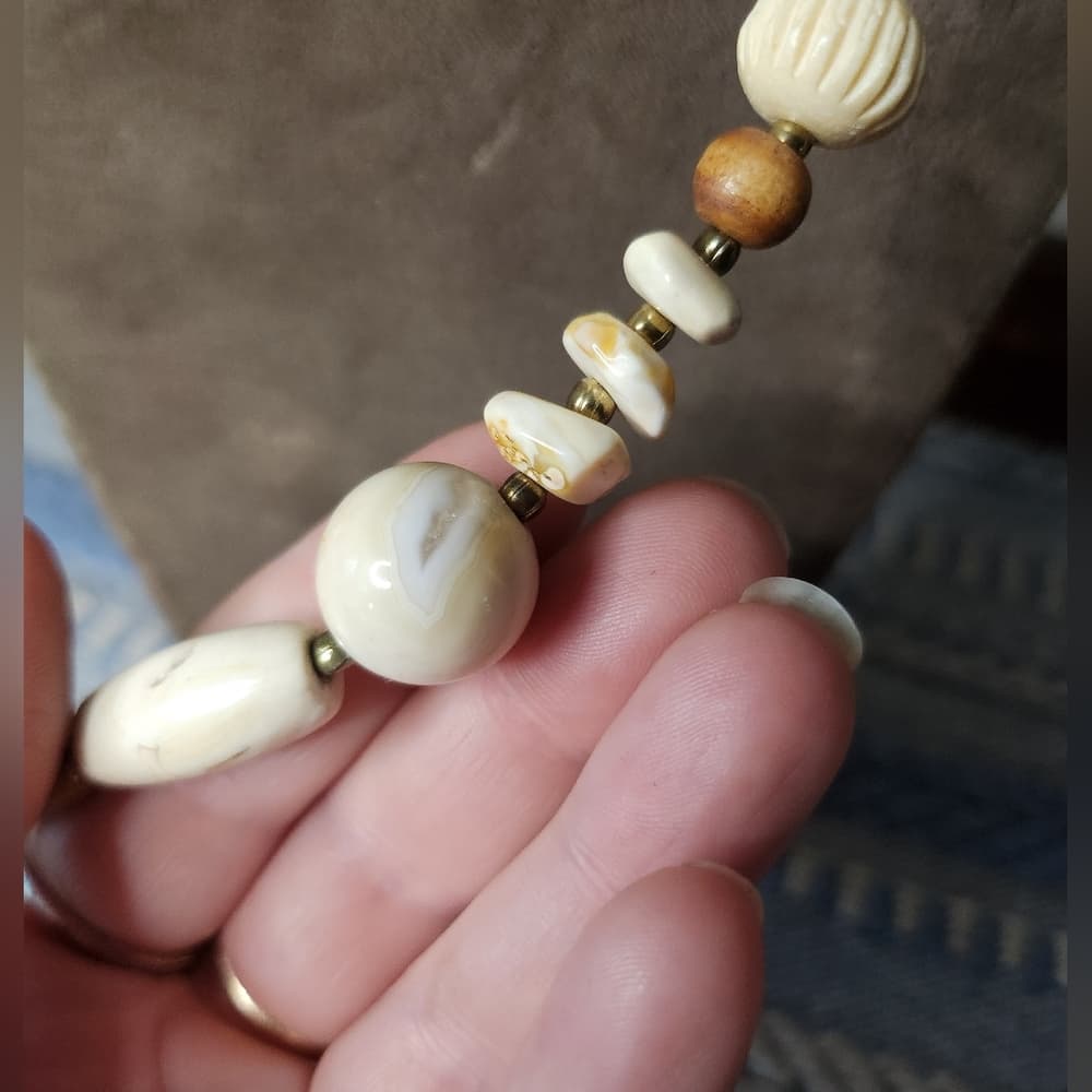 Vintage Carved Bone Shell Wood And Agate Long Chunky Beaded Necklace - Thumbnail 3