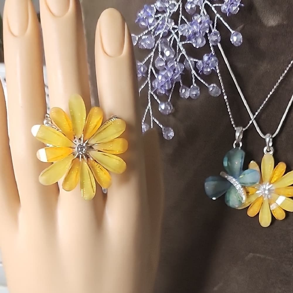 Sparkly Floral Bundle Yellow and Purple Dragonfly Jewelry Set With Ring Earrings - Thumbnail 4