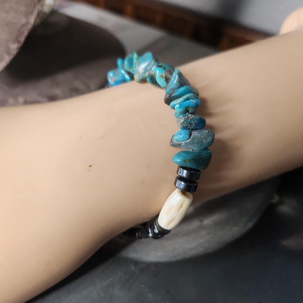Turquoise Bone and Hemitite Beaded Wire Adjustable Length Bracelet