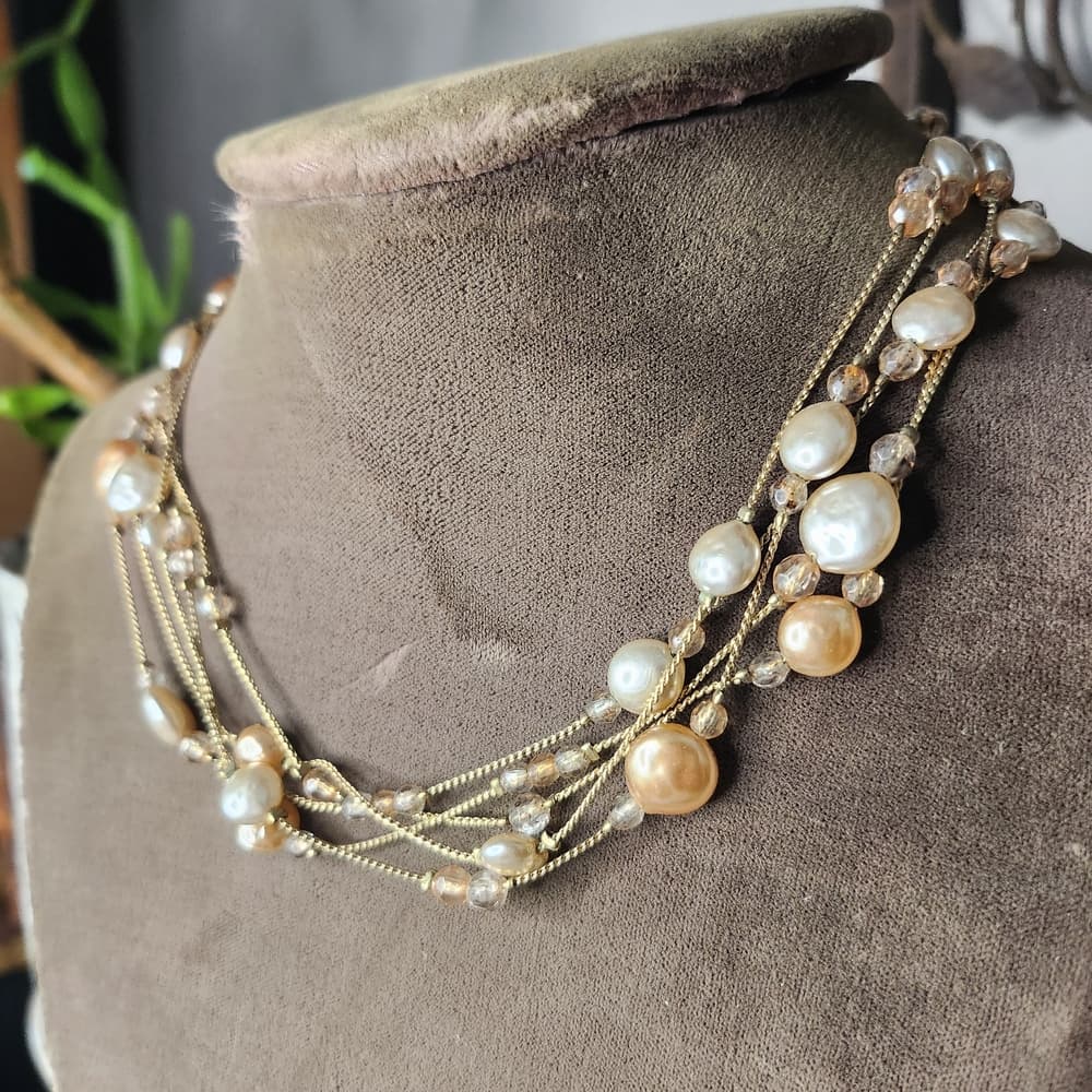 Pretty Gold Tone Multi-Strand Pastel Pearl Necklace - Thumbnail 2
