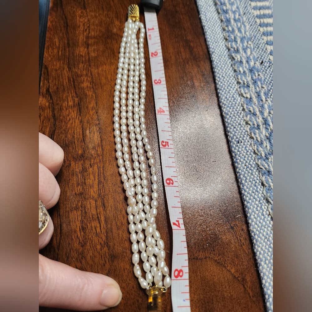 Vintage Five Strand Pearl Costume. Bracelet With Gold Clasp - Thumbnail 7