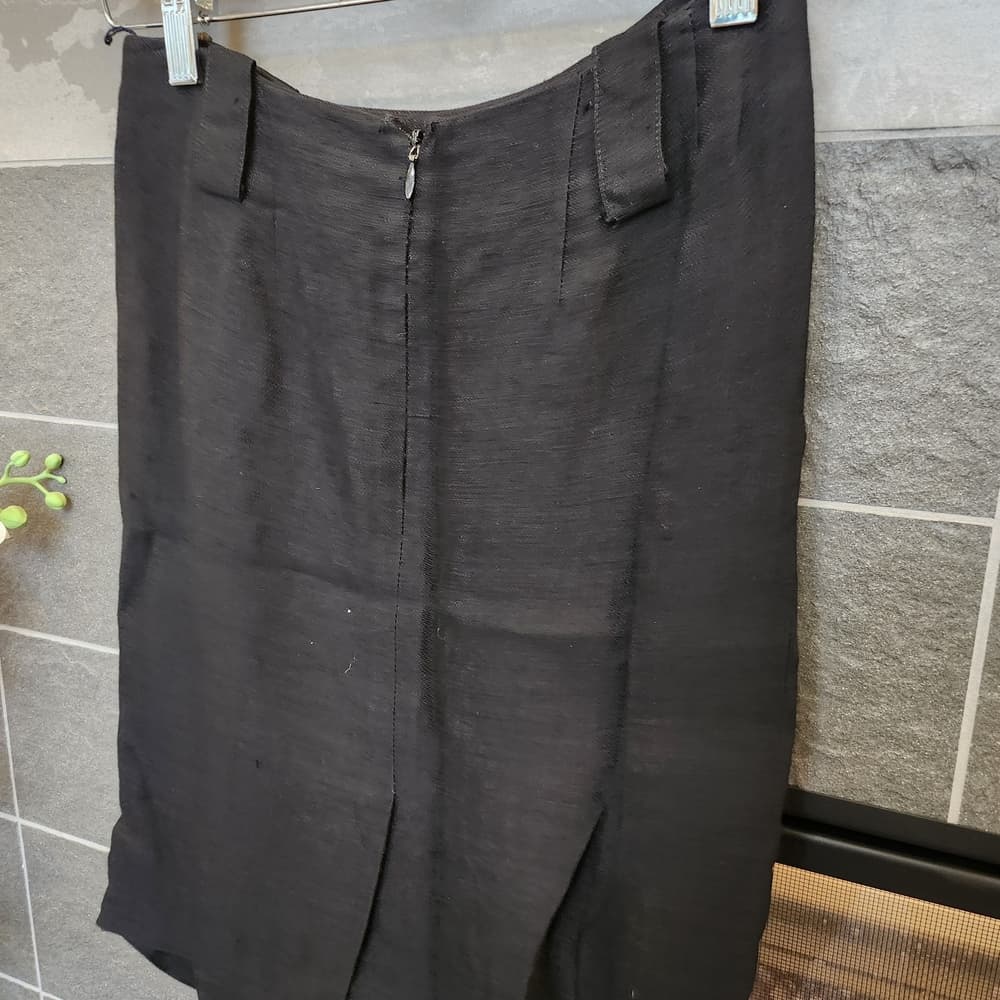 Vintage Anne Klein II Black Union Made Pencil Skirt With Pockets - Thumbnail 3