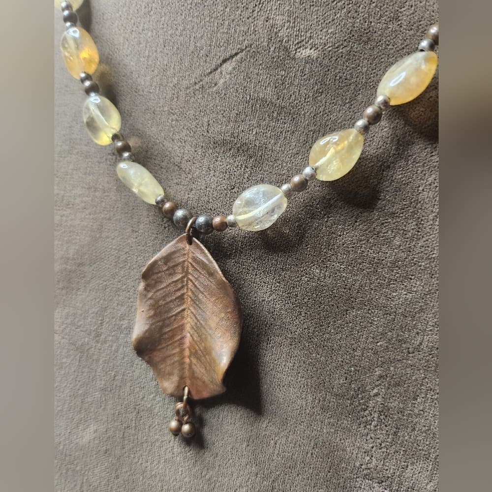 Beautiful Artisan Citrine and Copper Leaf Beaded Necklace - Thumbnail 2