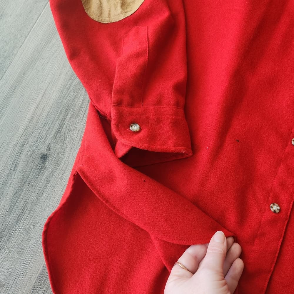 Vintage Pendleton Wool Flannel Long Sleeve Shirt with Tan Suede Elbow Patches - Thumbnail 4